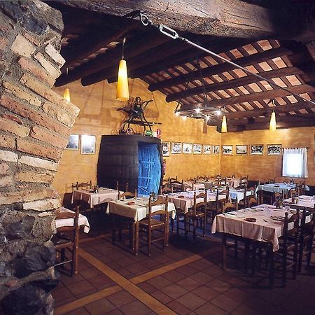 Hostal Mallorquines Riudarenes Exterior photo